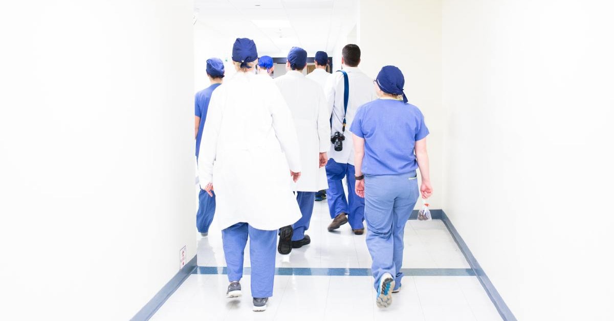 <p>Many hospitals experiencing COVID case surges offer nurses short-term positions of 8 to 13 weeks in order to bridge the gap. These nursing positions are highly incentivised, with pay rates higher than staff jobs, and bring traveling nurses in from all over the country.</p>