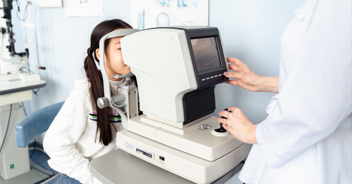 <p>Pediatric optometrists treat patients too young to read an eye chart up through adolescence. They conduct eye exams and diagnose childhood vision conditions like strabismus and amblyopia.</p>